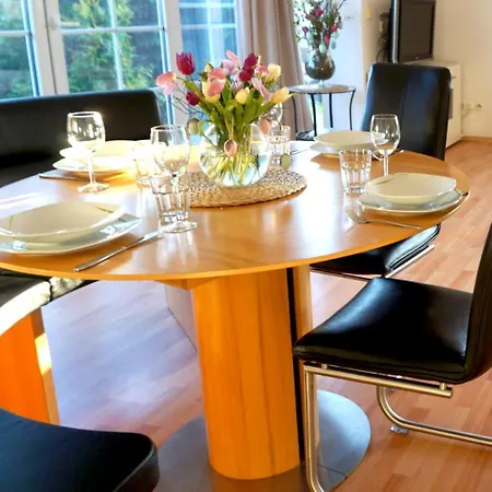 Wildrose Fw 1 아파트 보른